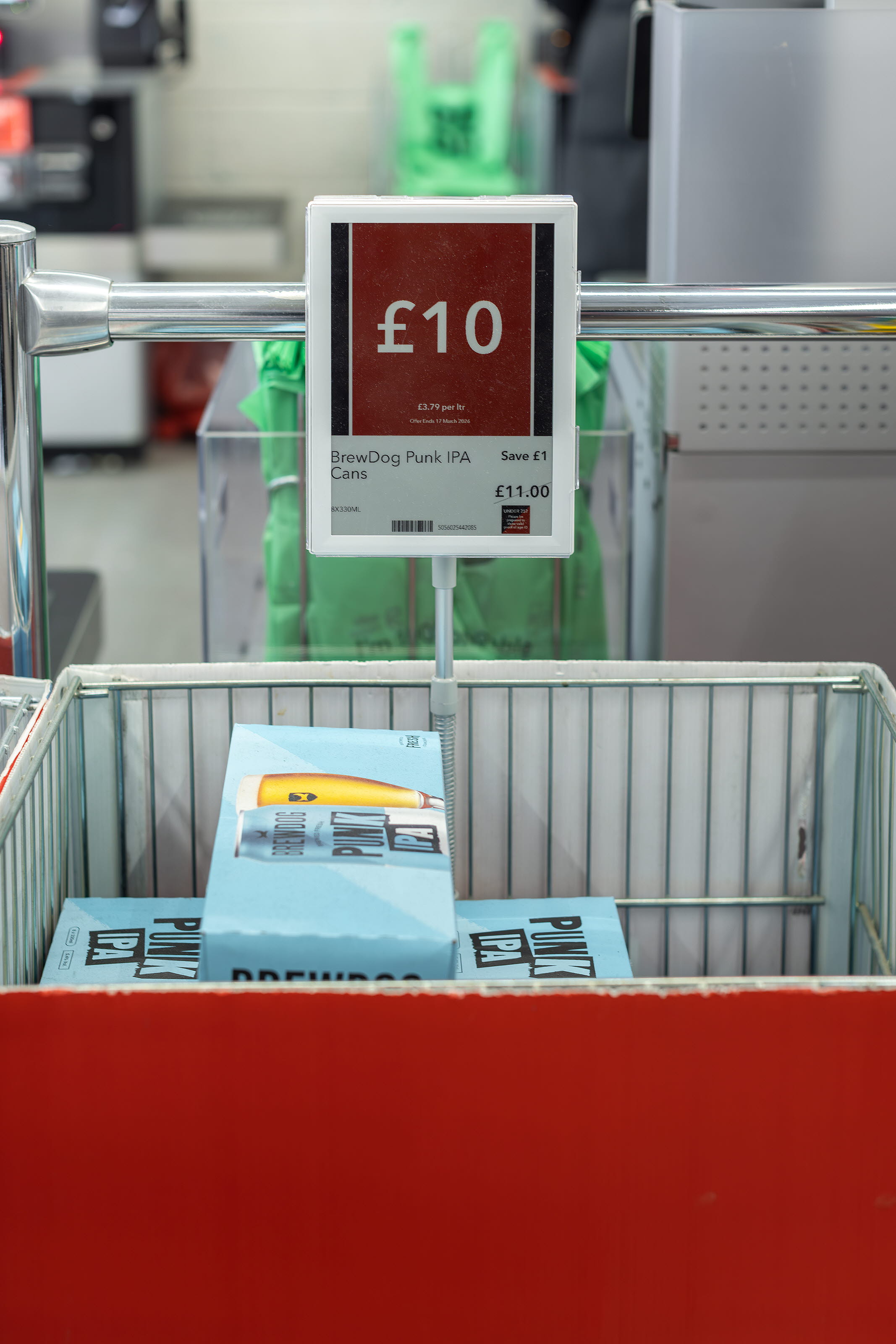 ESL-Holders_Co-op-Newhall_UK_2026_033.jpg