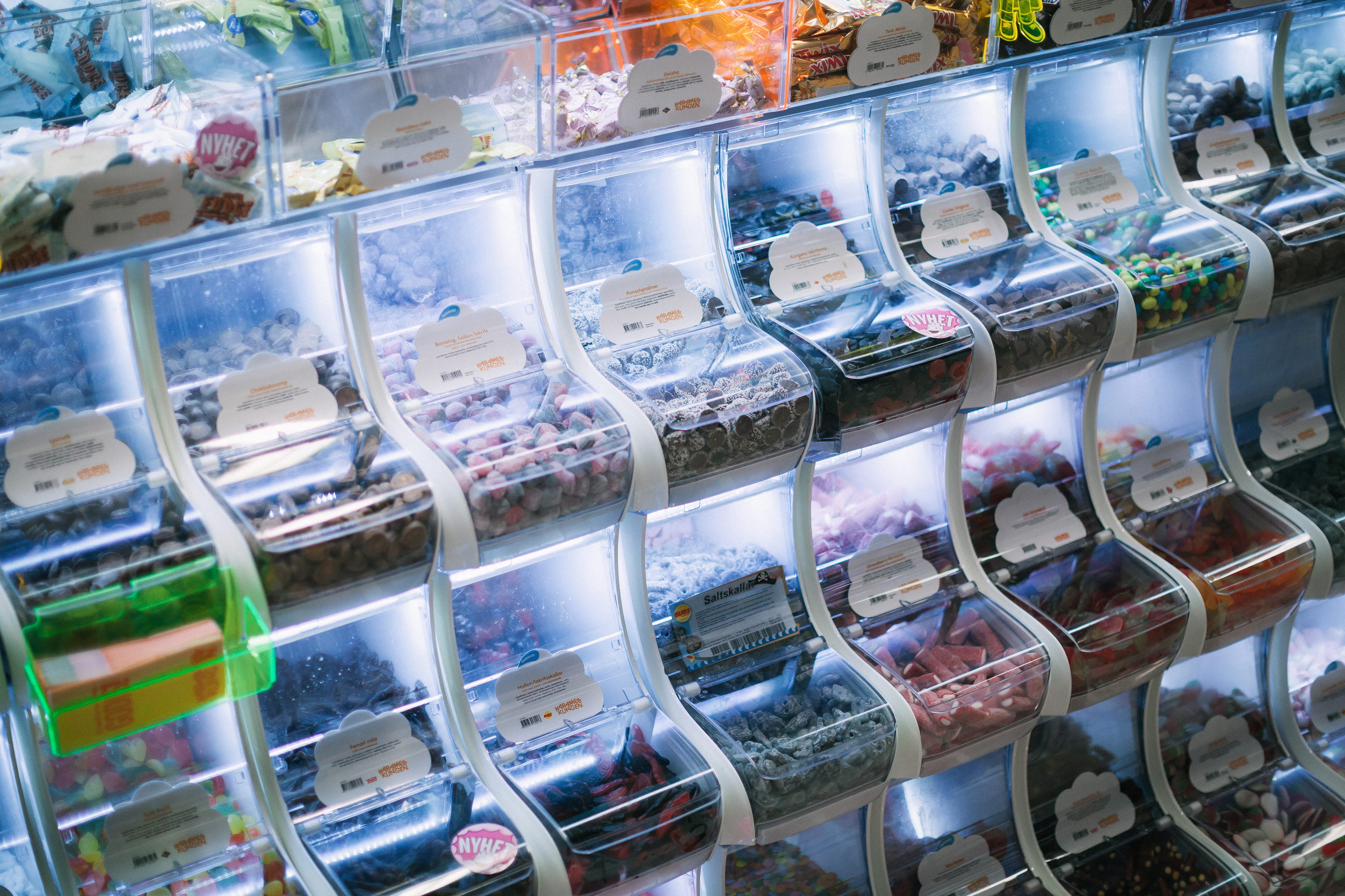 CandyKing_Scoop-bins_HL-Display_034.jpg CandyKing_Scoop-bins_HL-Display_034.jpg