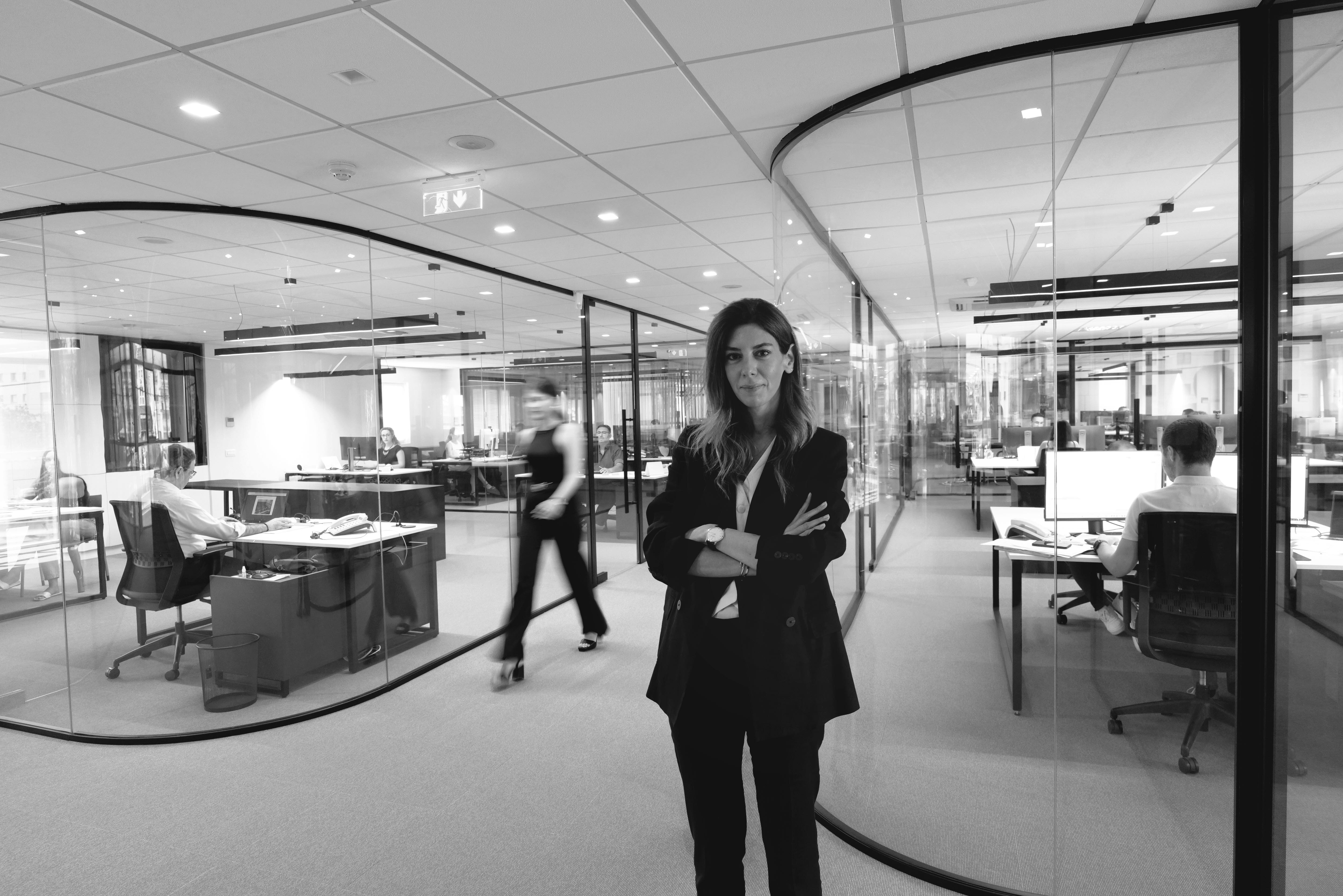IMG-Anny-Voyatzoglou_B&W.jpg IMG-Anny-Voyatzoglou_B&W.jpg