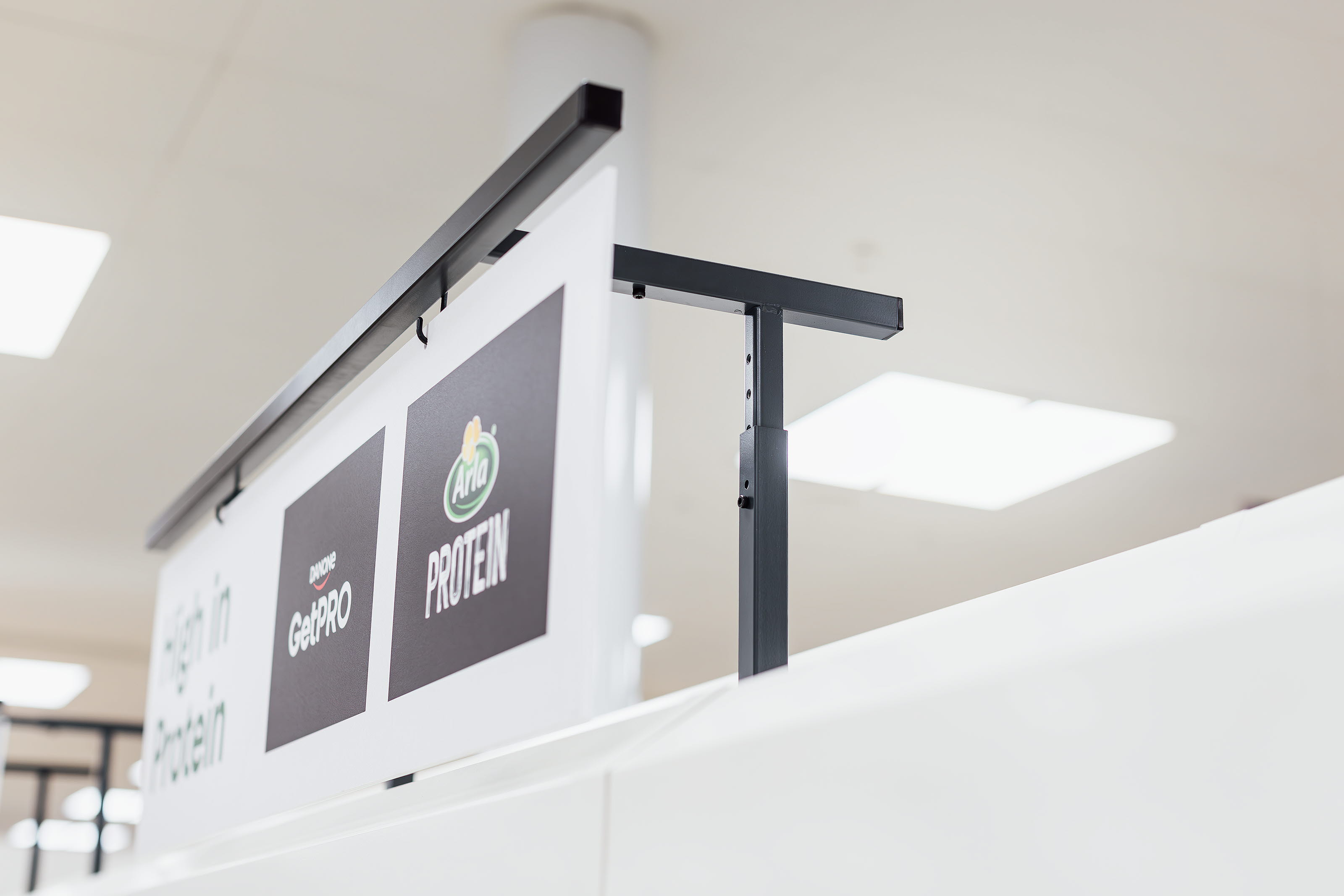 Print-&-Signage_Tesco-Extra-Hatfield_HL-Display_2023_UK_009.jpg Print-&-Signage_Tesco-Extra-Hatfield_HL-Display_2023_UK_009.jpg