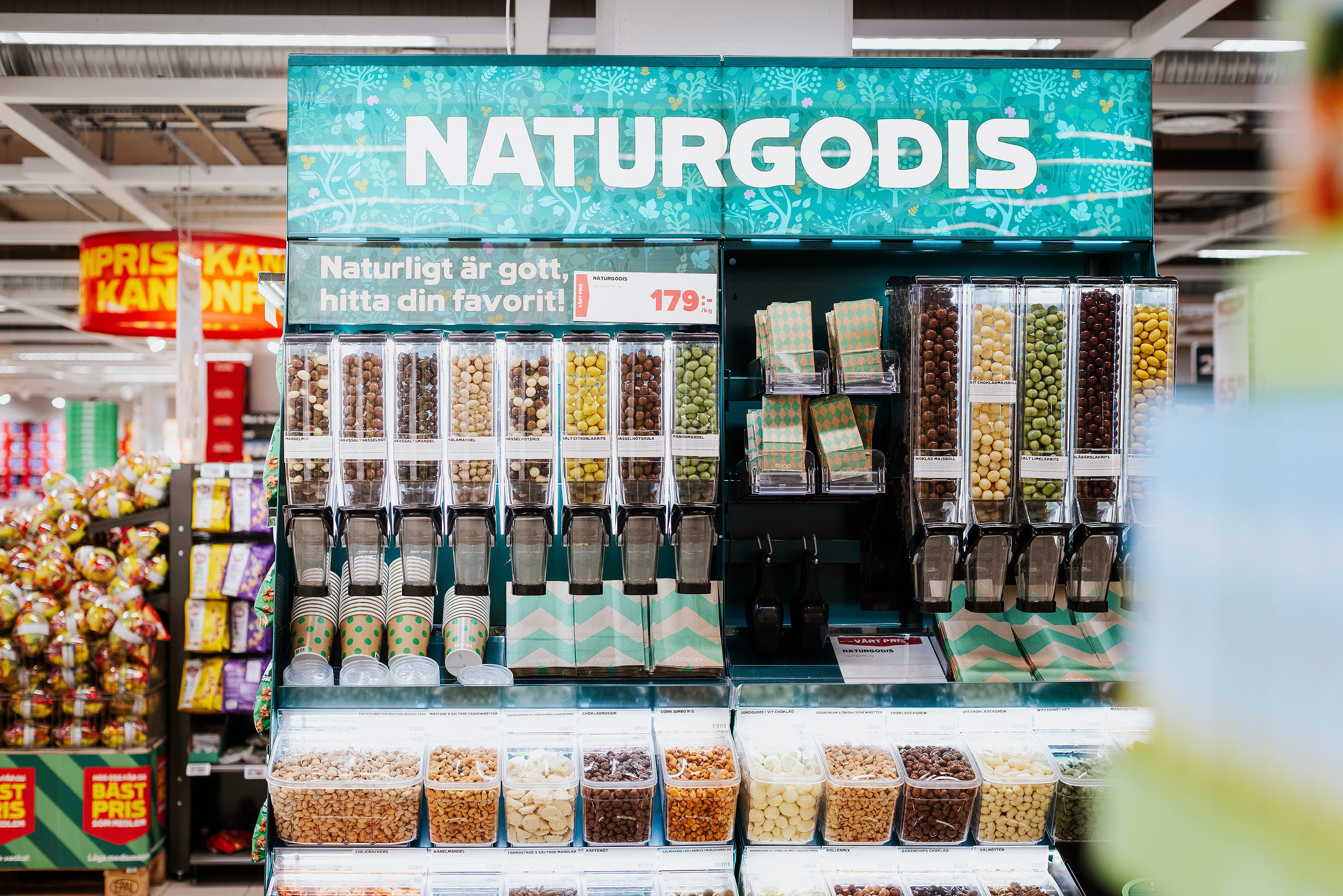 Pribox-&-4eBin_Fruit-&-Nuts_Stora-Coop-Orminge_HL-Display_2024_Sweden_021.jpg