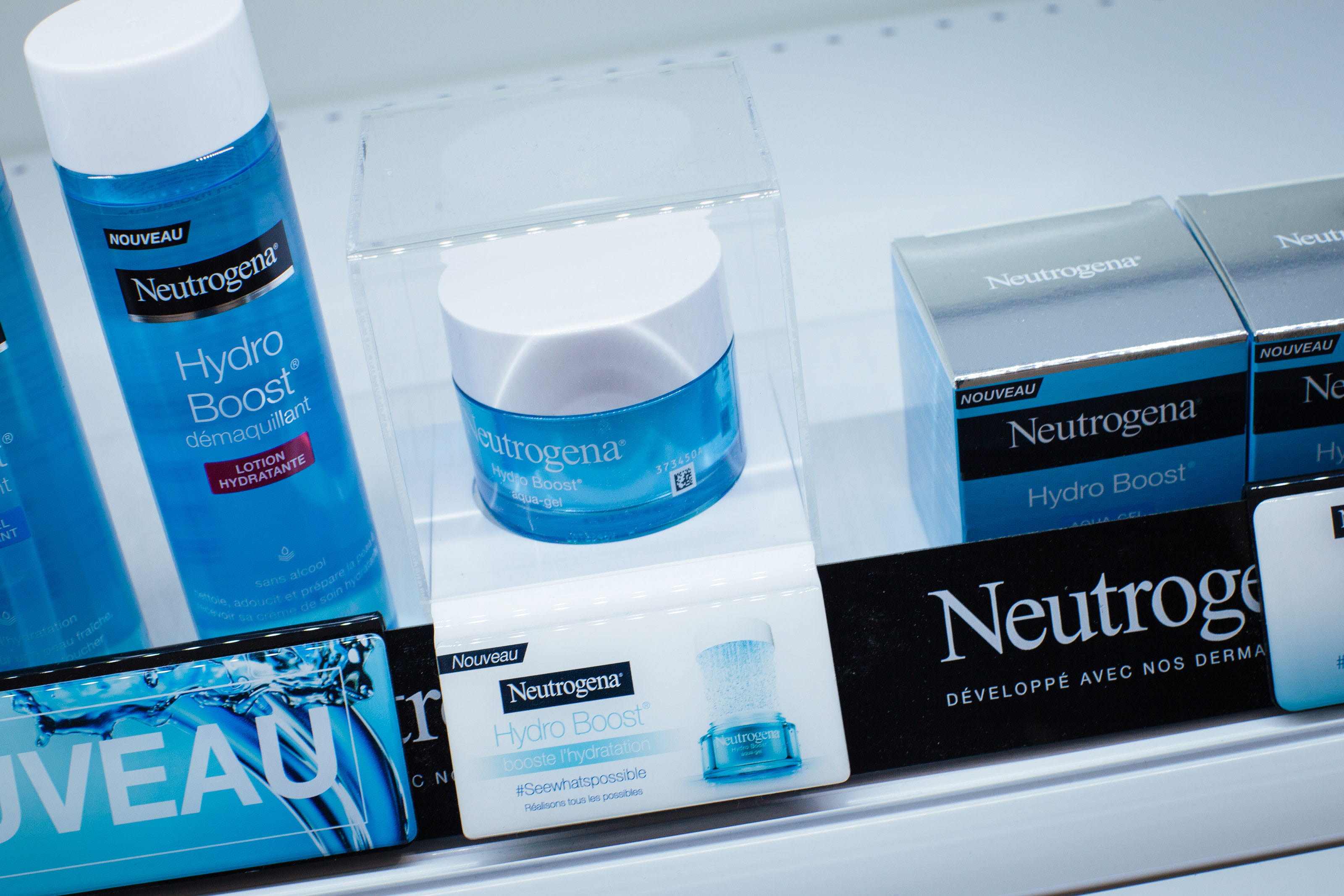Neutrogena_Brandline_Shelfliner_HL-Display_0578.jpg Neutrogena_Brandline_Shelfliner_HL-Display_0578.jpg