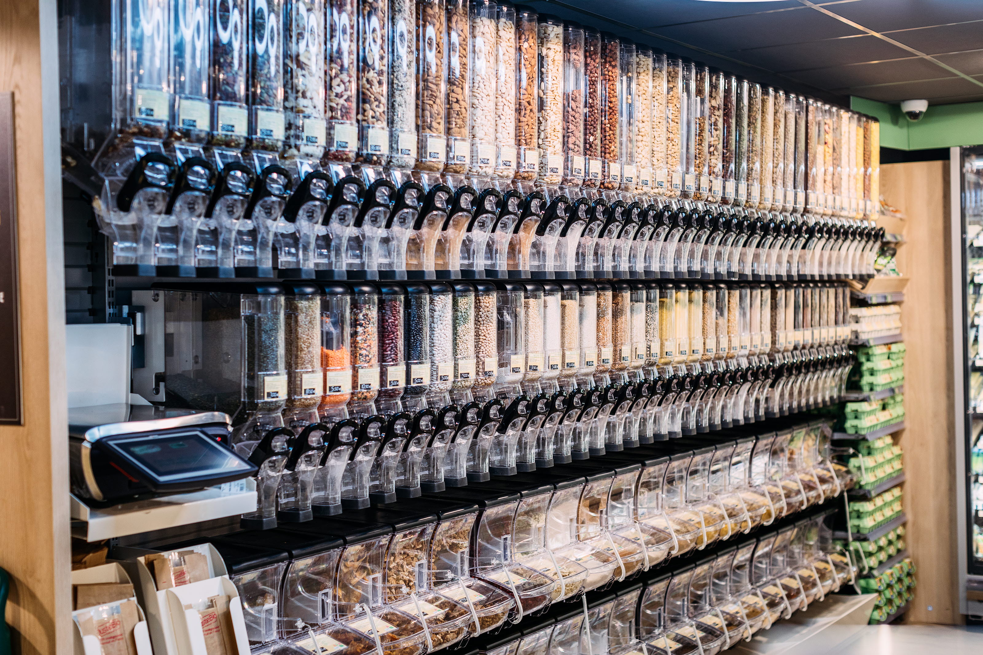 Carrefour-CITY_3eBin_France_HL-Display_2019_007.jpg Carrefour-CITY_3eBin_France_HL-Display_2019_007.jpg